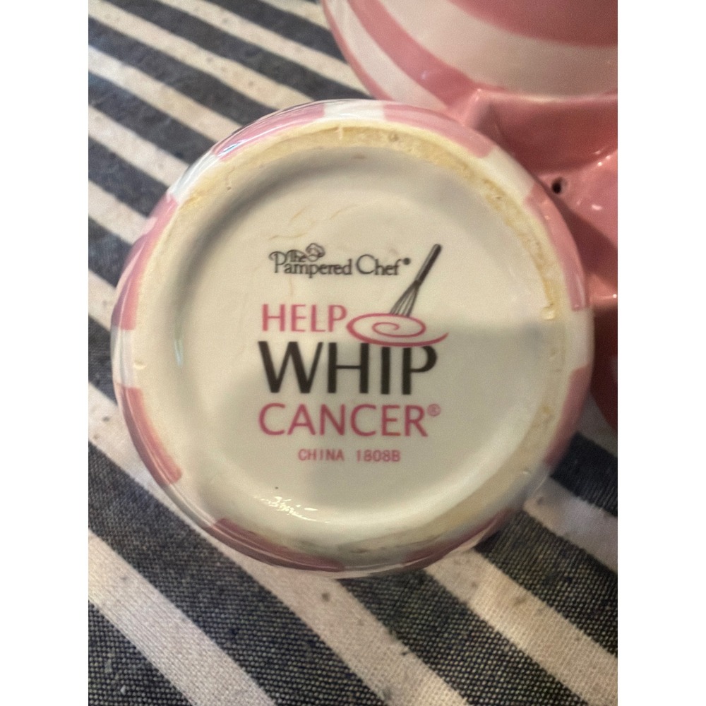Pampered Chef Help Whip Cancer Pink White Striped Polka Dot 3-Bowl Server 1808B - Picture 3 of 3
